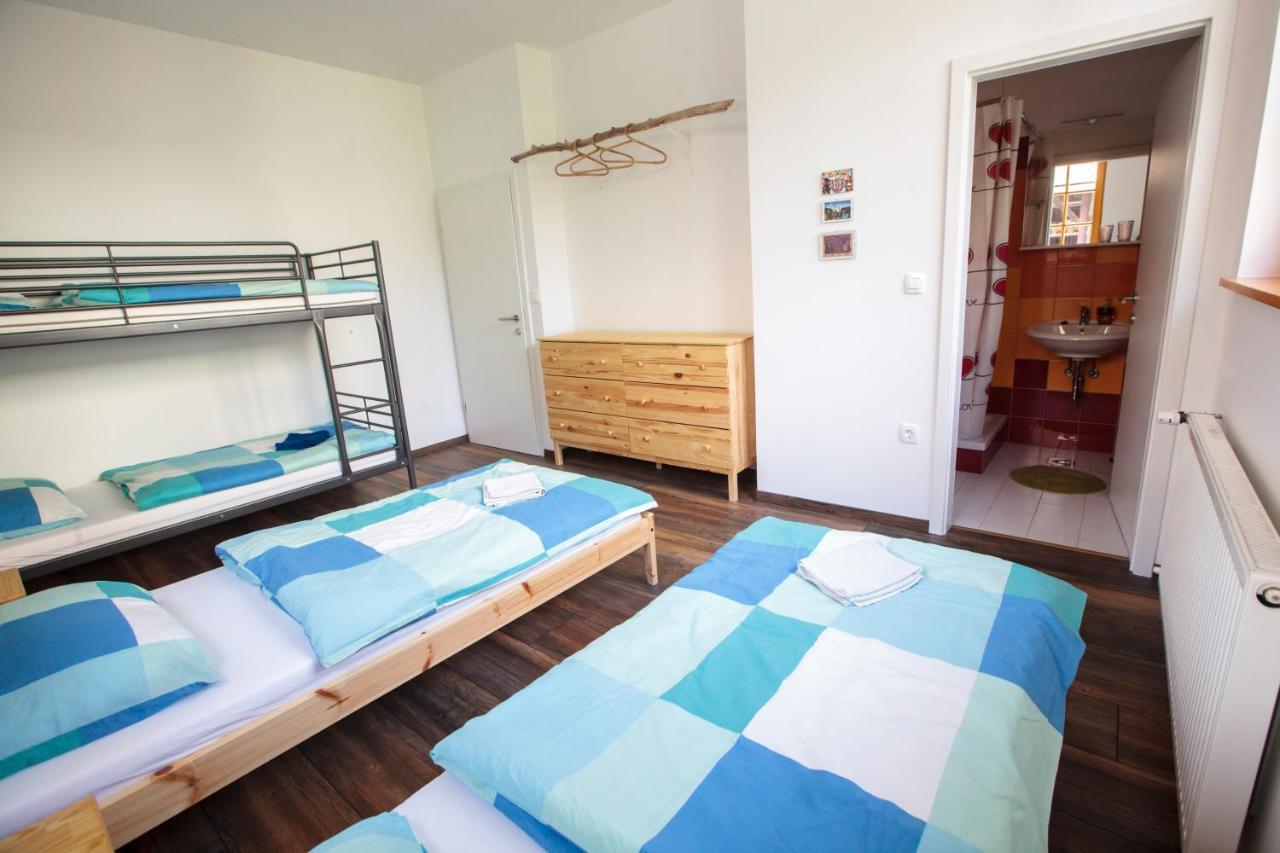 Bikeski Family Hotel, B&B, Apartaments, Rooms Mezica Exterior foto
