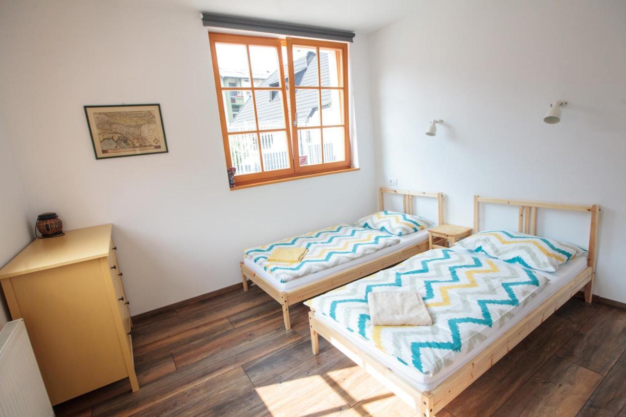 Bikeski Family Hotel, B&B, Apartaments, Rooms Mezica Exterior foto