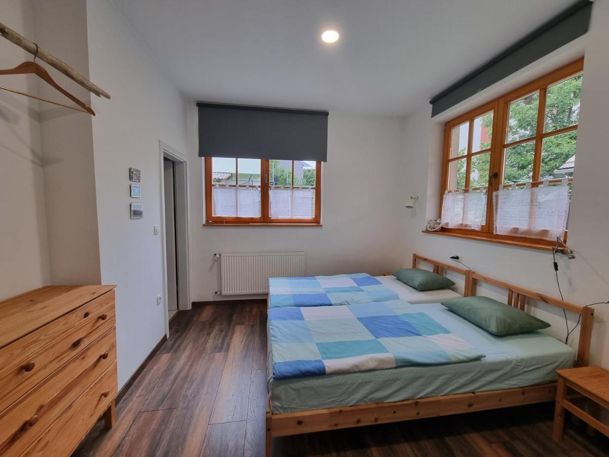 Bikeski Family Hotel, B&B, Apartaments, Rooms Mezica Exterior foto